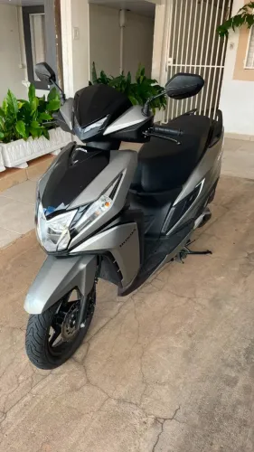 Vendo Honda Elite 2026 Nova. Camb. automatico