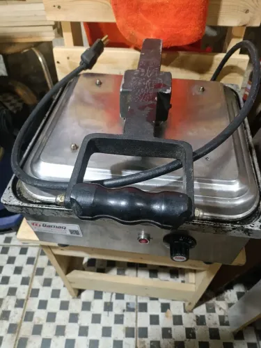 Vendo chapa elétrica 220 wts
