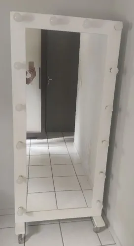 Vendo espelho camarim