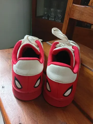 Adidas homem aranha, spider man