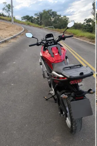 Vendo nc 750x 2019 moto super conservada 