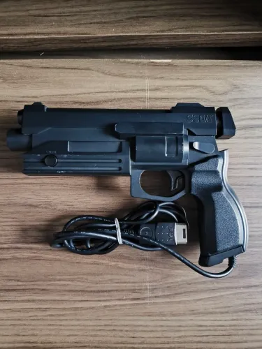 Controle Sega Saturn Virtual Gun sem caixa
