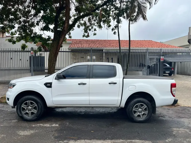 Ford Ranger XLS 2.2 4X2 CD Diesel Mec. 2018