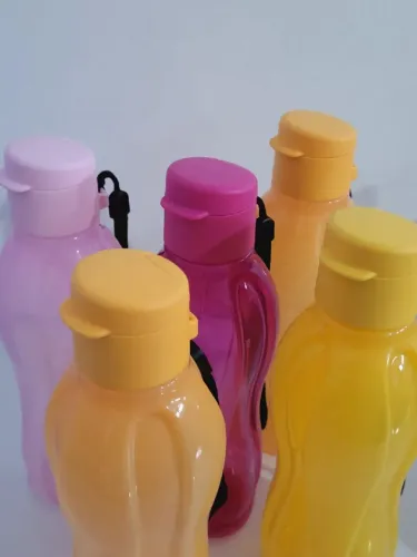 4 garrafas 500 ml - Tupperware 