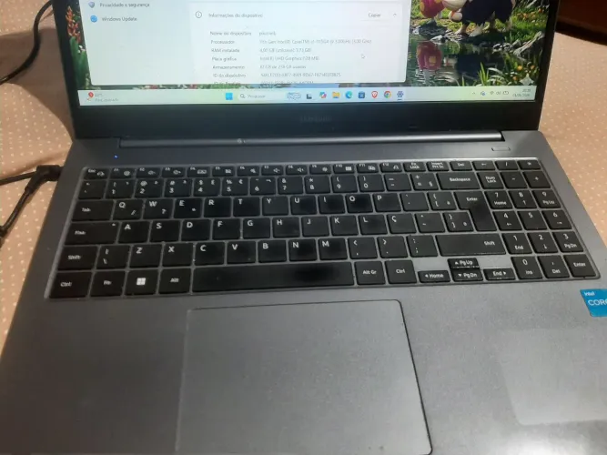 Notebook Samsung Book I3 4gb 256gb Ssd 15,6'' W11 Cor Cinza-místico
