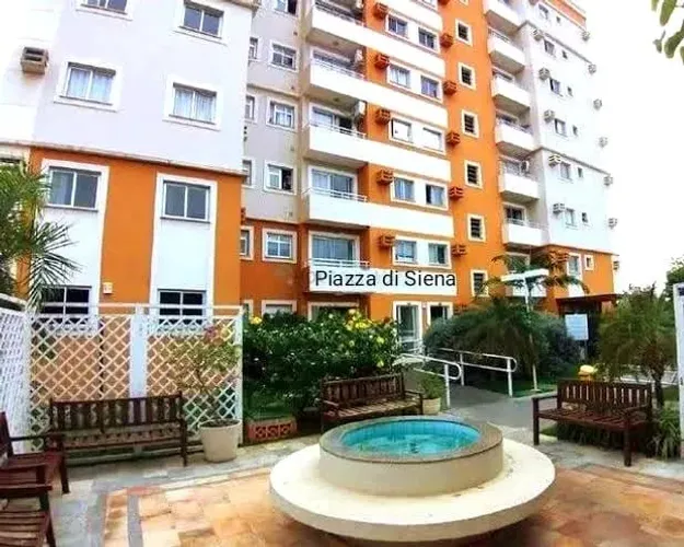 Apartamento à venda no Piazza de Sienna