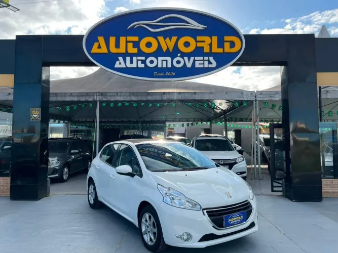 Peugeot 208 Allure 1.5 Flex 8V 5P 2016