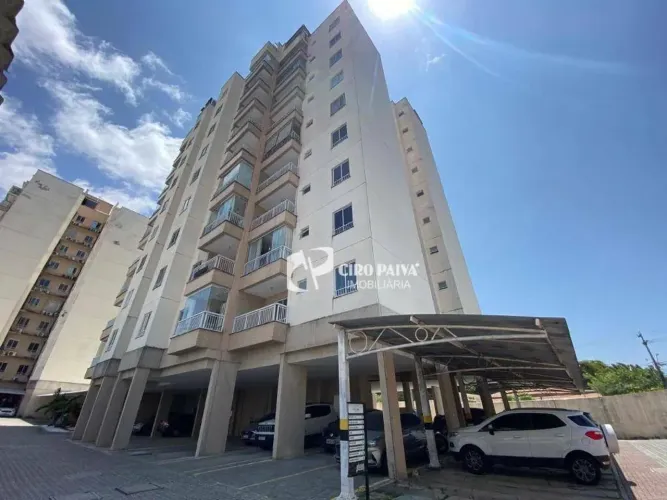 Apartamento com 2 dormitórios para alugar, 57 m² por R$ 3.072,20/mês - Messejana - Fortale