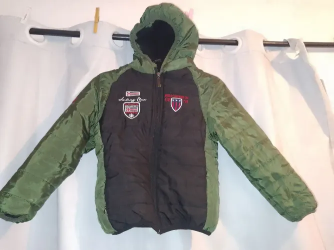 Jaqueta infantil 3/4 anos $30