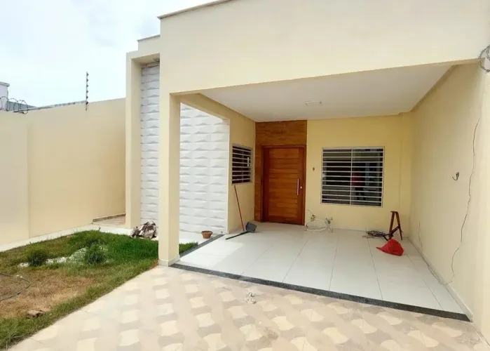 Casa a venda no Canudos