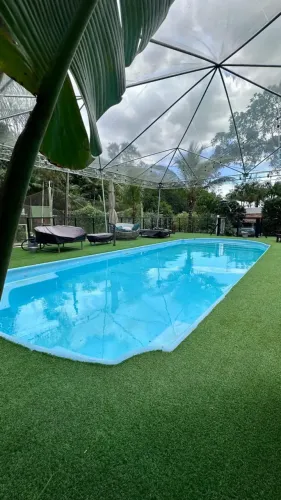 Belíssima chácara de alto padrão no município de Porto Belo - SC