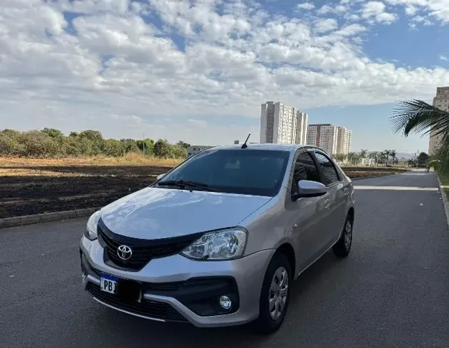 Toyota Etios X Sedan 1.5 Flex 16V 4P Mec. 2018