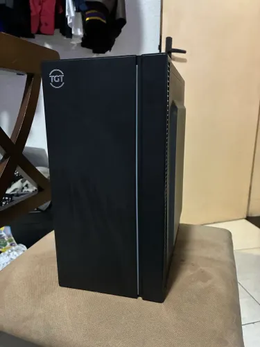 Gabinete Tgt G250