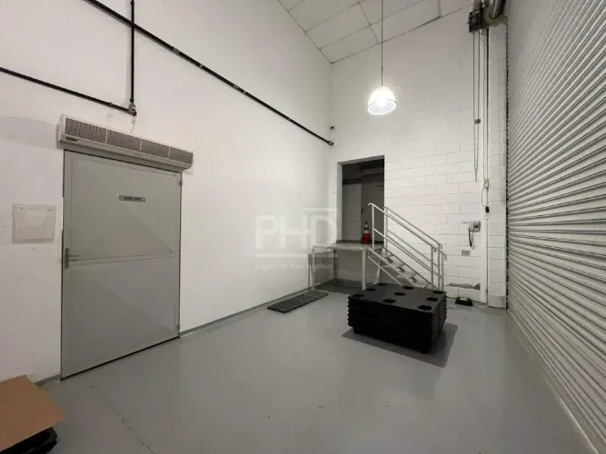 Galpão de 556 m² - Vila Camilópolis/ Santo André