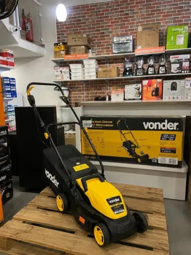 Cortador de Grama Vonder MGV 1001 - 1000W - 220V (Com Recolhedor)- Novo - Sorocaba