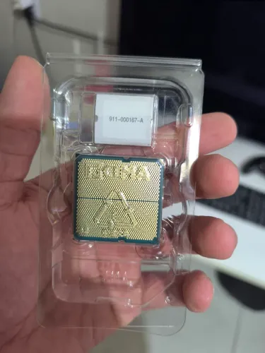 AMD Ryzen 5 7600