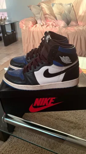 Tênis Air Jordan 1 High Royal Toe Original
