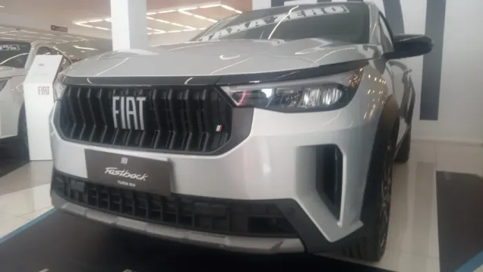 Fiat Fastback Impetus 200 T. AUT (hibrído) 2026
