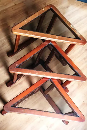 Trio de mesinhas p/ restauração
