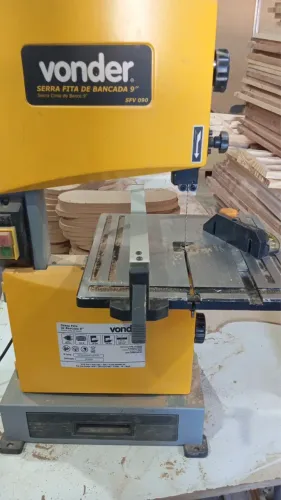Serra Fita de Bancada Vonder 9 Pol