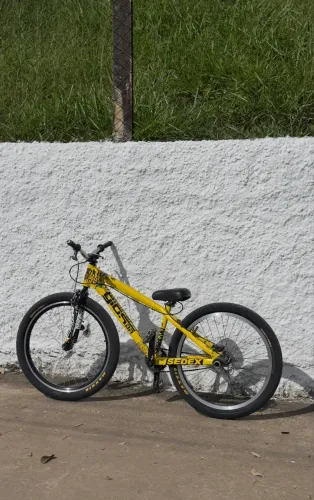 BIKE GIOS ARO 26 ? LINDA E MUITO NOVA!