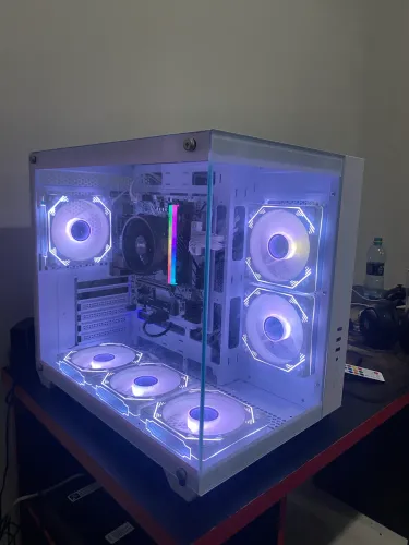 PC Gamer Ryzen 5 4600G | 16GB RAM | SSD NVMe | 6 Fans ARGB | Windows 11 Pro