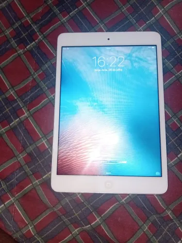 Vendo um ipad!