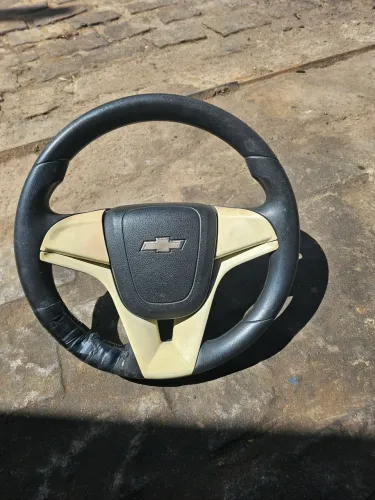 Volante esportivo. 