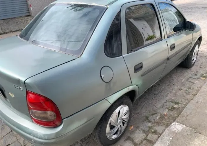Chevrolet Corsa SED Class.life 1.0/1.0 Flexpower (álcool) 2006