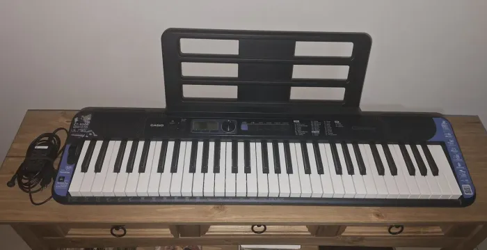 TECLADO MUSICAL CASIO CT-S300
