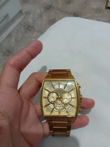 Relógio Technos dourado