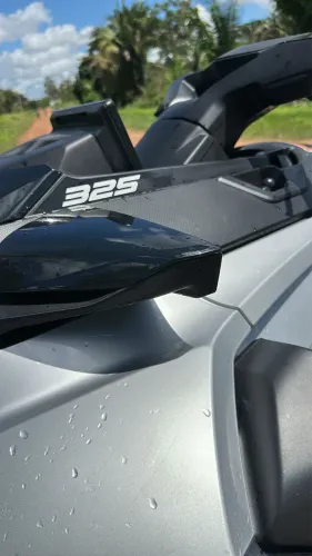 Jet 325