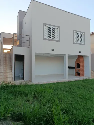 Casa à Venda, Jardim Itália, São Pedro, SP
