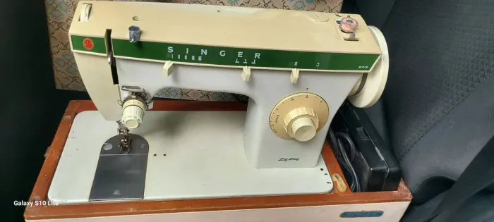 MÁQUINA DE COSTURA SINGER