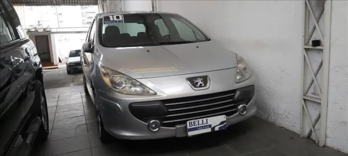 Peugeot 307 Presence 2.0 Flex 16V 5P Aut. 2010