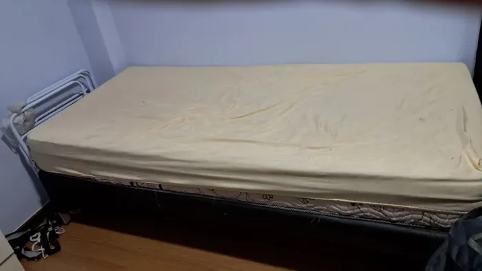 Cama box solteiro com cama auxiliar