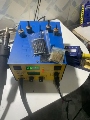 Vendo estação de retrabalho yaxun 902+