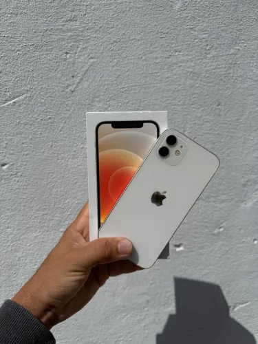 iPhone 12