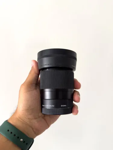 Lente Sigma 30mm/1.4 E-mount
