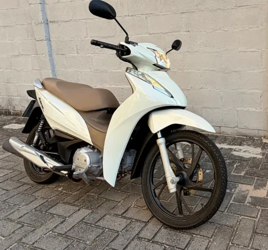 Honda Biz 2023 | Apenas 8.000 km | Quitada | Revisada | Estado de Zero