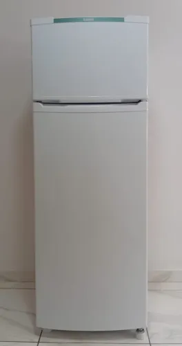 Geladeira Duplex Branca Semi Nova 334L