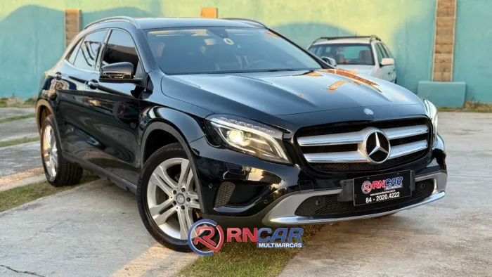 Mercedes-Benz GLA 200 Adv. 1.6/1.6 TB 16V Flex Aut. 2017