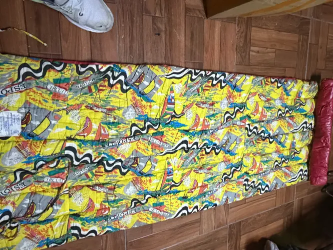 Colchão de camping lindo novo sem uso antigo