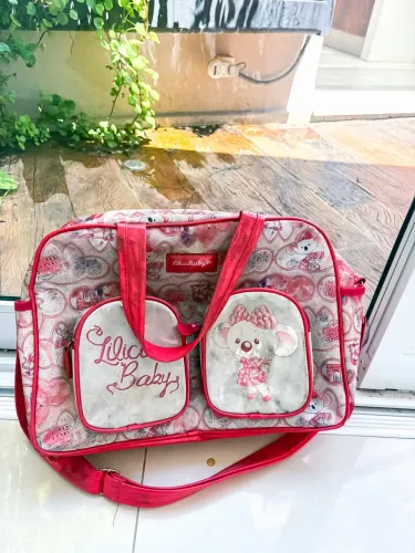 Bolsa maternidade usada da Lilica Repilica