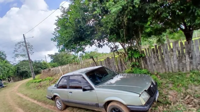 Chevrolet Monza GL 1.8 Efi/ SL/ L/ 650/barc. 2e4p 1984
