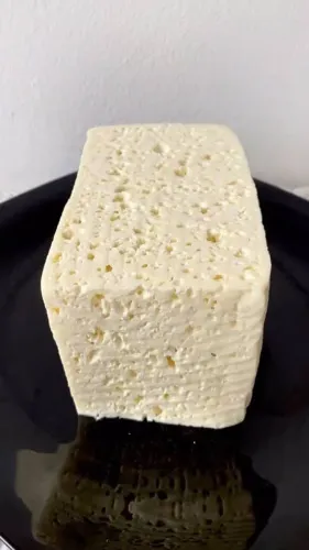 Queijo coalho de autazes. 