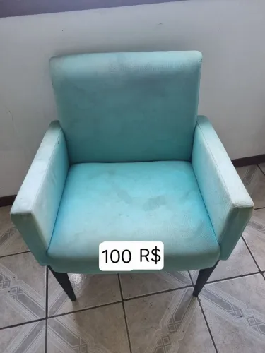 Poltrona azul claro vintage 