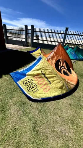  Kite Surf Marca Cabrinha -  Modelo Moto - Tamanho 9 - Ano 2021 (Apenas Kite)