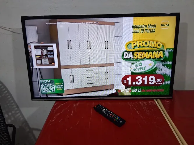 Linda TV de Led Panasonic 39 polegadas, leia e aproveite.