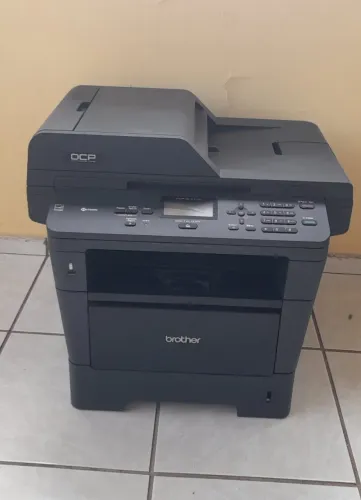 Impressora BROTHER DCP 8157DN
